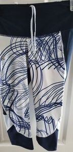 Under armour compression crop legging